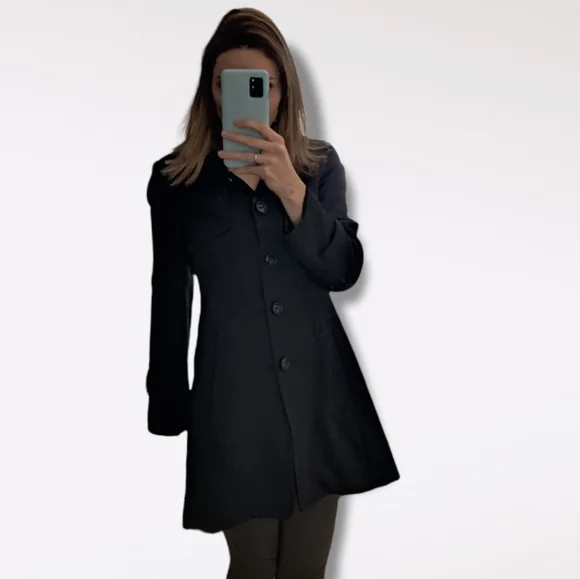 Black Trench coat 100% whool - Picture 1 of 9